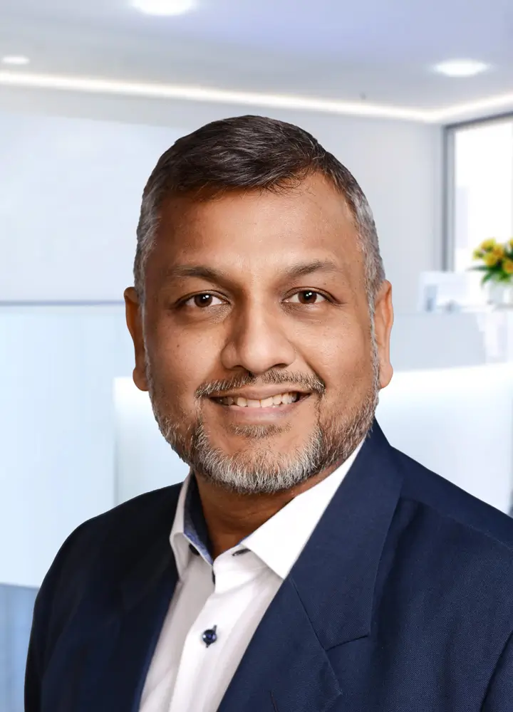 Portrait Klinikmanager Benjamin Das (AD Zahnzentrum Dortmund)