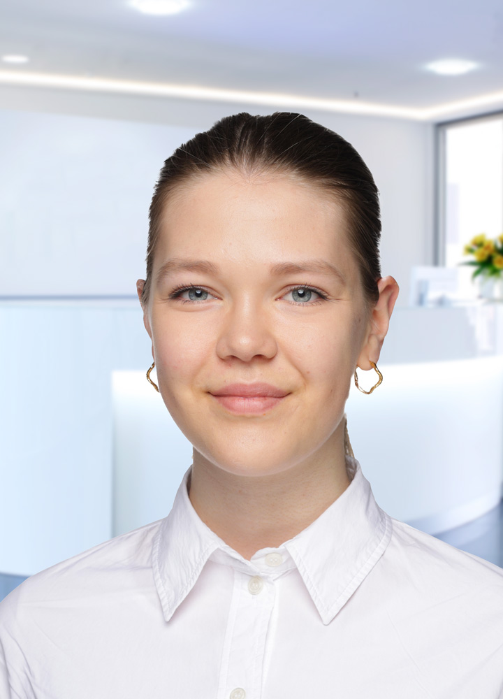 Portrait Zahn&auml;rztin Rebekka Janzen (AD Zahnzentrum Dortmund)