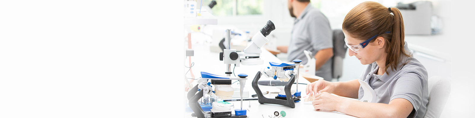 Zahntechnisches Labor AD Zahnzentrum